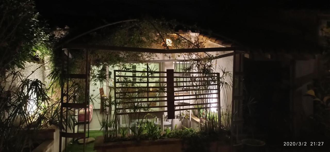Secret Garden - Chez Gilles Et Tra - Maison D Hote -T2 Super Mignon, Neuf Et Independant , Dans Cadre Agreable Et Zen Valergues Bagian luar foto